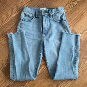 Abercrombie The Skinny High Rise Jeans